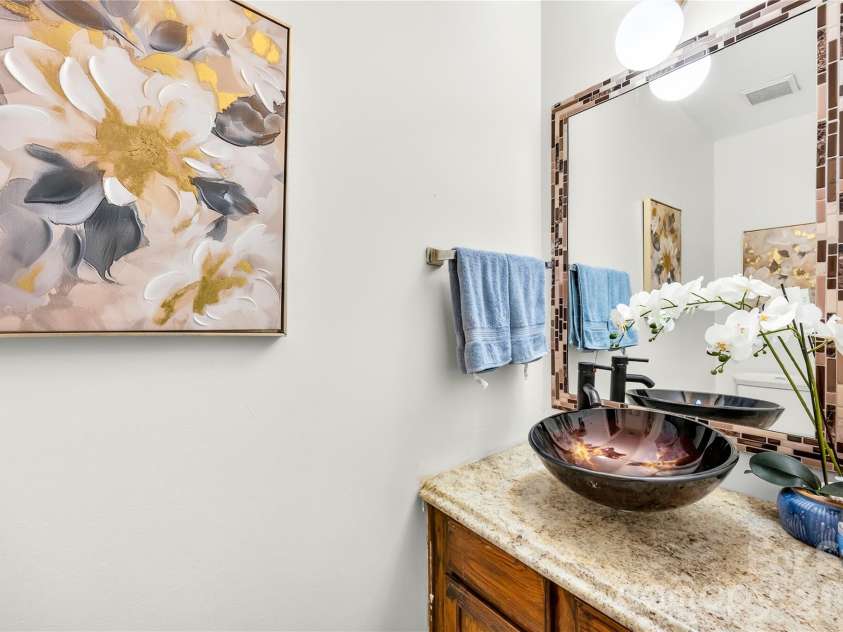 14542 Arbor Ridge Drive, Charlotte, NC 28273.  MLS# CAR4392287, YatesRealty ID 29764. 