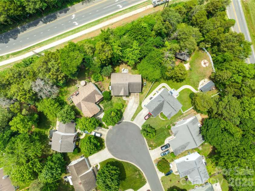 14542 Arbor Ridge Drive, Charlotte, NC 28273.  MLS# CAR4392287, YatesRealty ID 29764. 