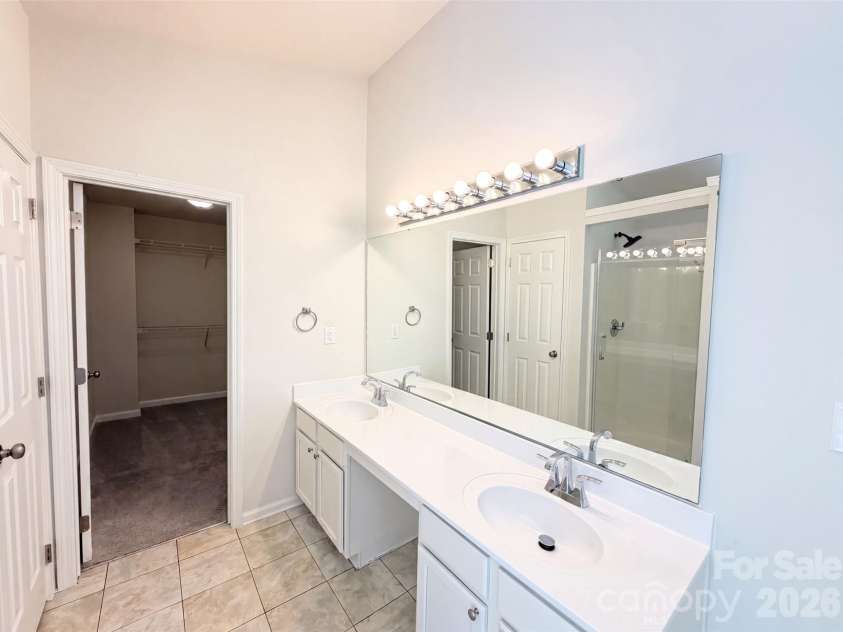 14542 Arbor Ridge Drive, Charlotte, NC 28273.  MLS# CAR4413570, YatesRealty ID 29764. 