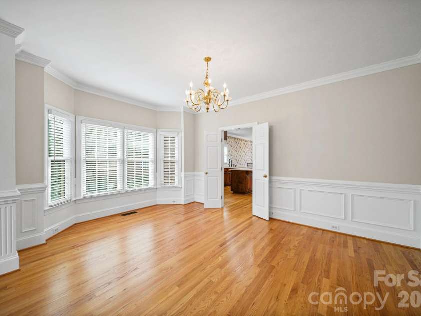 933 Allison Mews Place, Concord, NC 28027.  MLS# CAR4392633, YatesRealty ID 29765. 