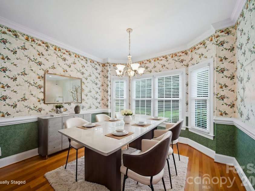 933 Allison Mews Place, Concord, NC 28027.  MLS# CAR4392633, YatesRealty ID 29765. 