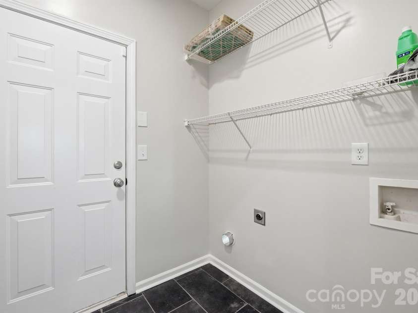 13409 Planters Row Drive, Charlotte, NC 28278.  MLS# CAR4392275, YatesRealty ID 29766. Laundry Room