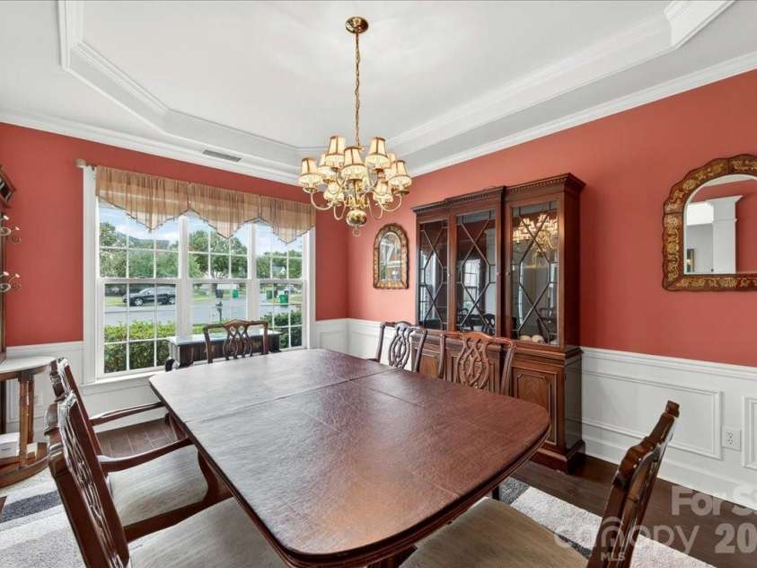 10604 Knight Castle Drive, Charlotte, NC 28277.  MLS# CAR4392146, YatesRealty ID 29768. 