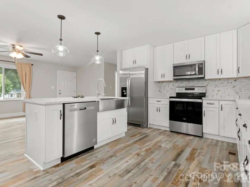 2179 Green Peach Road, Lancaster, SC 29720.  MLS# CAR4392801, YatesRealty ID 29769. 