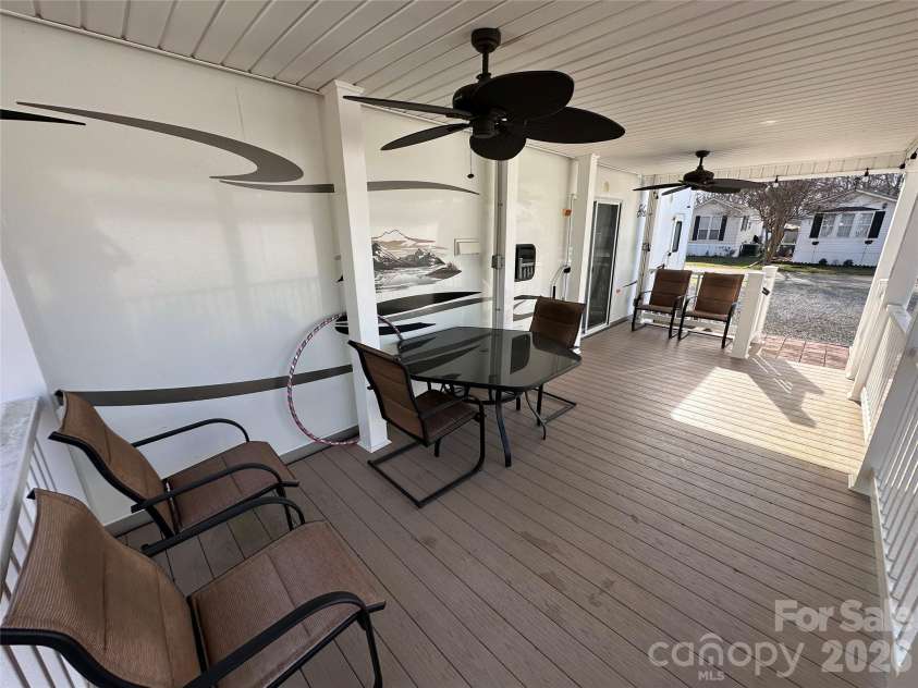 125 Cardinal Avenue, New London, NC 28127.  MLS# CAR4350076, YatesRealty ID 2977. 