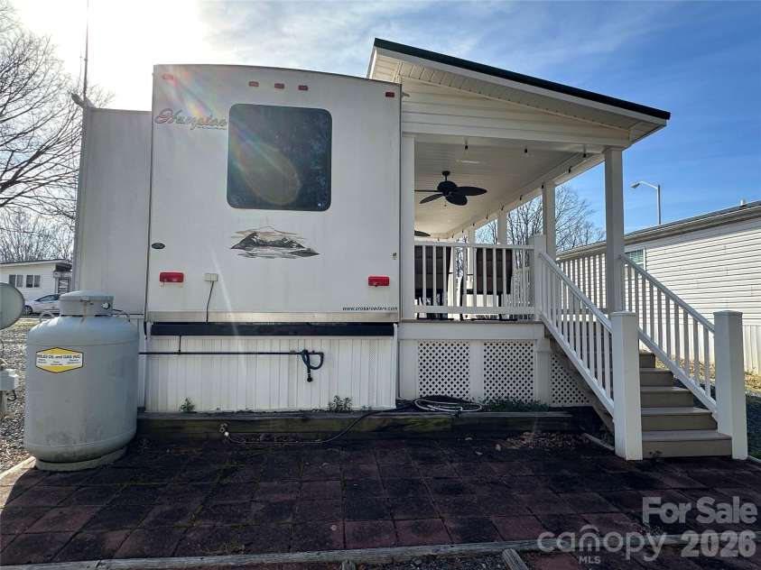 125 Cardinal Avenue, New London, NC 28127.  MLS# CAR4350076, YatesRealty ID 2977. 