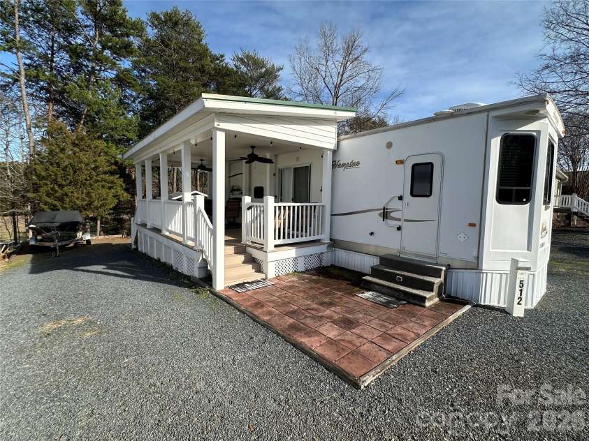 125 Cardinal Avenue, New London, NC 28127.  MLS# CAR4350076, YatesRealty ID 2977. 