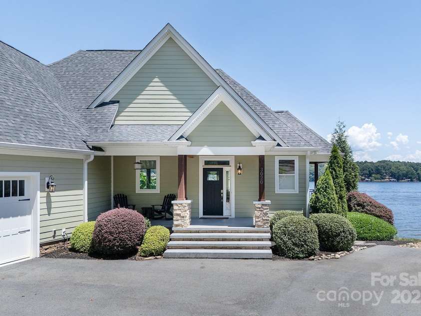 3020 Old Timber Way, Norwood, NC 28128.  MLS# CAR4286947, YatesRealty ID 29771. 