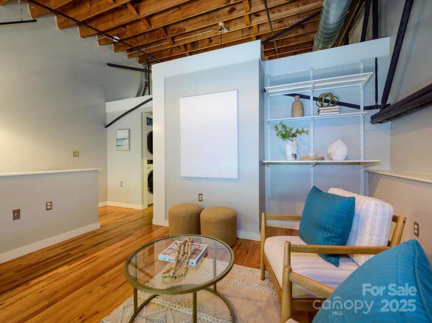 808 Academy Street, Charlotte, NC 28205.  MLS# CAR4284946, YatesRealty ID 29772. Loft