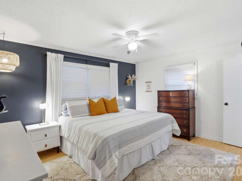 913 Gasser Drive, Concord, NC 28027.  MLS# CAR4391854, YatesRealty ID 29772. 