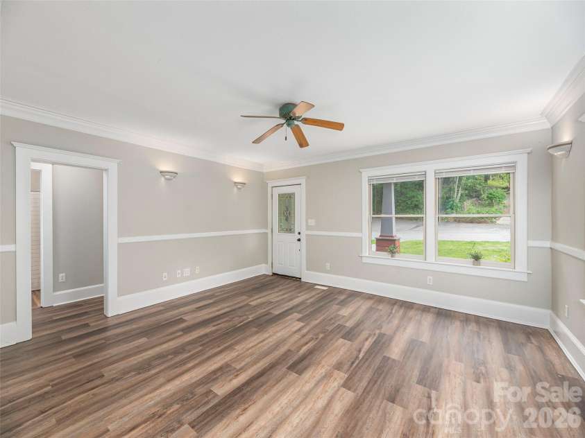 136 Assembly Street, Waynesville, NC 28786.  MLS# CAR4392822, YatesRealty ID 29773. 