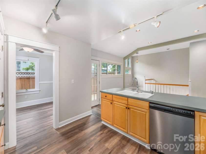 136 Assembly Street, Waynesville, NC 28786.  MLS# CAR4392822, YatesRealty ID 29773. 