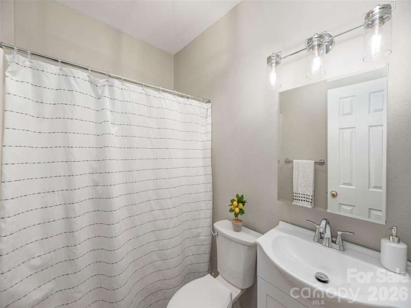 136 Assembly Street, Waynesville, NC 28786.  MLS# CAR4392822, YatesRealty ID 29773. 