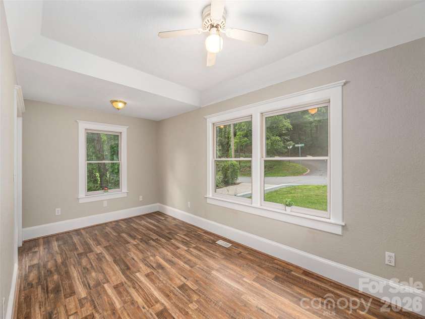 136 Assembly Street, Waynesville, NC 28786.  MLS# CAR4392822, YatesRealty ID 29773. 