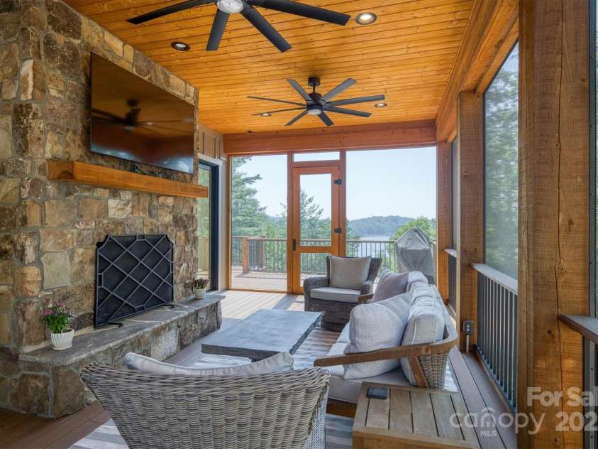 256 Hunt Camp Drive, Nebo, NC 28761.  MLS# CAR4279545, YatesRealty ID 29773. 