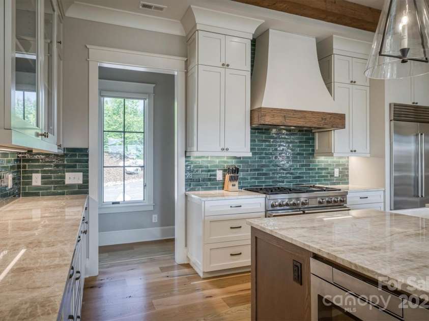 256 Hunt Camp Drive, Nebo, NC 28761.  MLS# CAR4279545, YatesRealty ID 29773. 