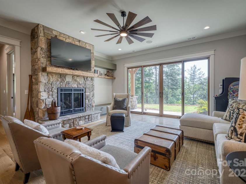 256 Hunt Camp Drive, Nebo, NC 28761.  MLS# CAR4279545, YatesRealty ID 29773. 