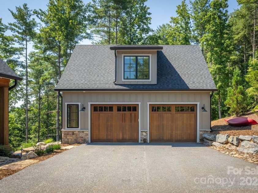 256 Hunt Camp Drive, Nebo, NC 28761.  MLS# CAR4279545, YatesRealty ID 29773. 