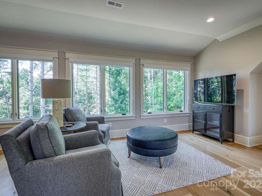 256 Hunt Camp Drive, Nebo, NC 28761.  MLS# CAR4279545, YatesRealty ID 29773. 