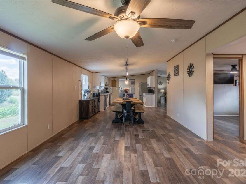 2090 Mesquite Lane, Newton, NC 28658.  MLS# CAR4287526, YatesRealty ID 29775. 