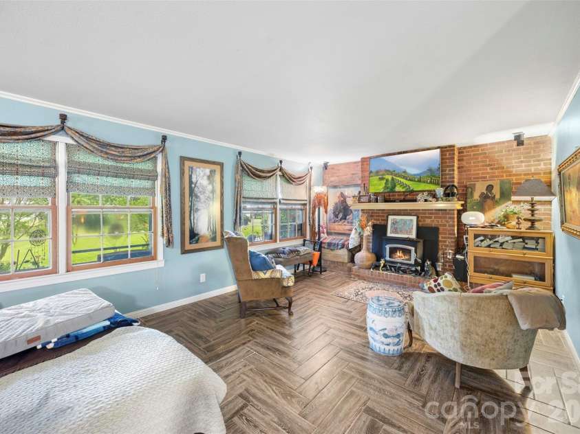 5139 Dixon Boulevard, Kings Mountain, NC 28086.  MLS# CAR4391786, YatesRealty ID 29775. 