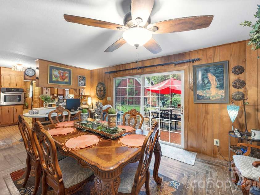 5139 Dixon Boulevard, Kings Mountain, NC 28086.  MLS# CAR4391786, YatesRealty ID 29775. 