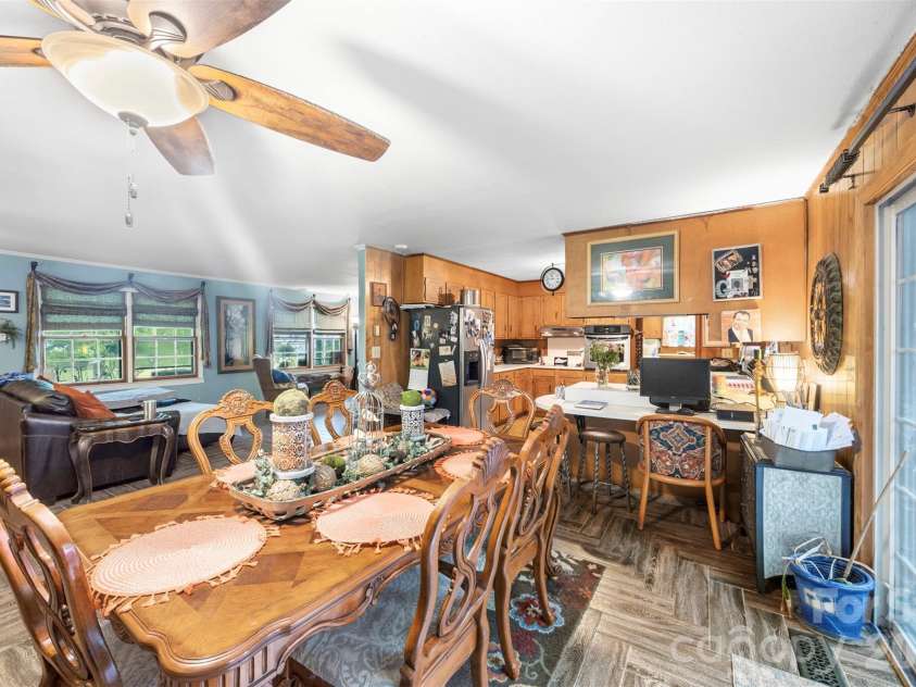 5139 Dixon Boulevard, Kings Mountain, NC 28086.  MLS# CAR4391786, YatesRealty ID 29775. 