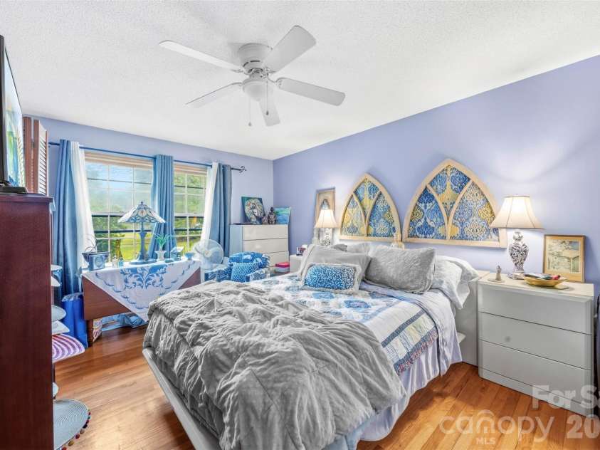 5139 Dixon Boulevard, Kings Mountain, NC 28086.  MLS# CAR4391786, YatesRealty ID 29775. 