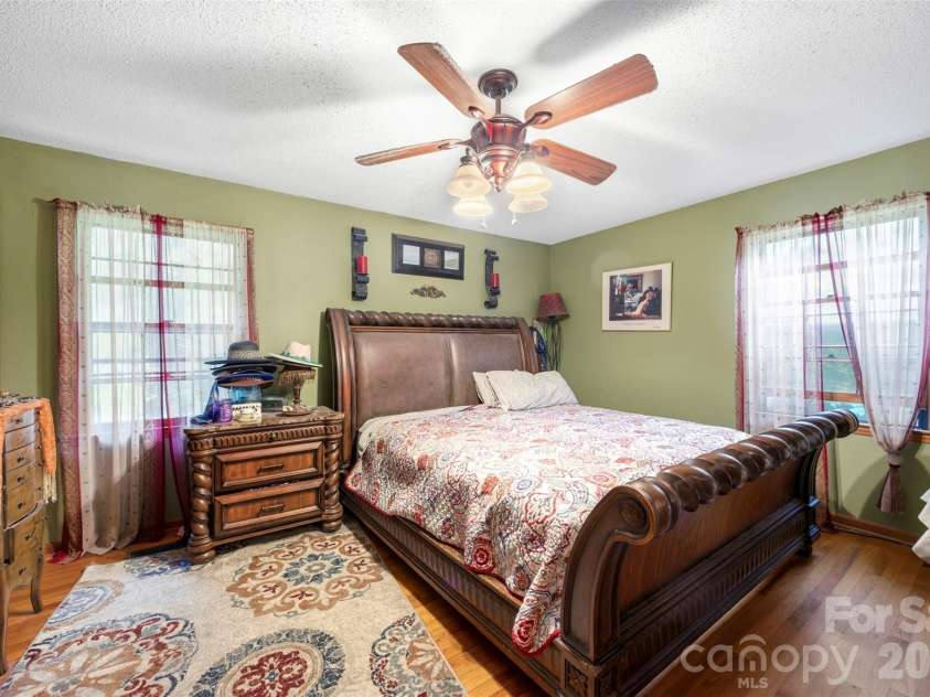 5139 Dixon Boulevard, Kings Mountain, NC 28086.  MLS# CAR4391786, YatesRealty ID 29775. 