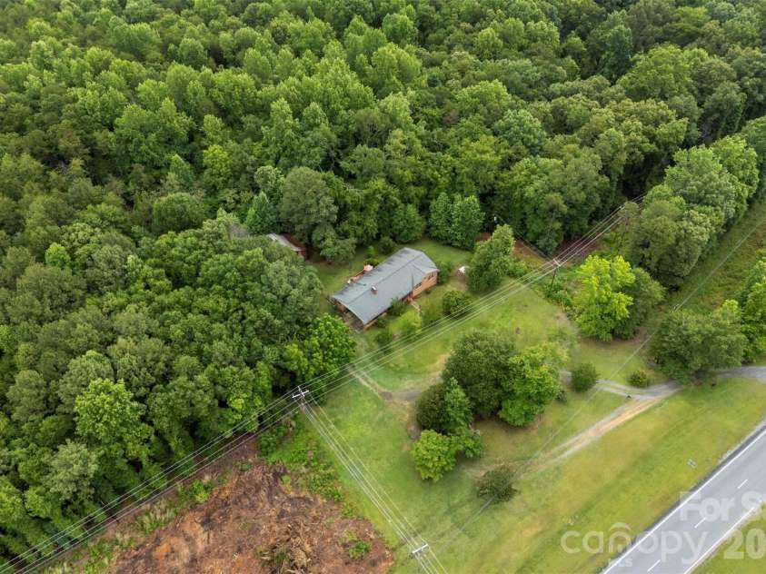 5139 Dixon Boulevard, Kings Mountain, NC 28086.  MLS# CAR4391786, YatesRealty ID 29775. 