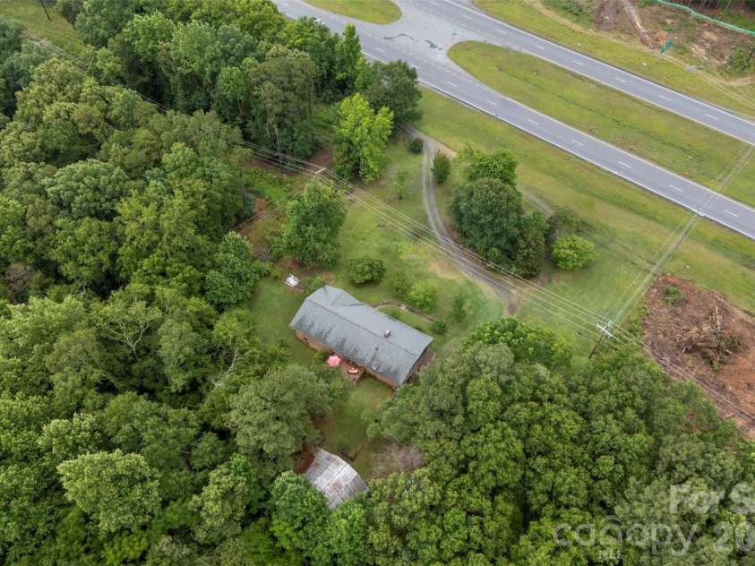 5139 Dixon Boulevard, Kings Mountain, NC 28086.  MLS# CAR4391786, YatesRealty ID 29775. 