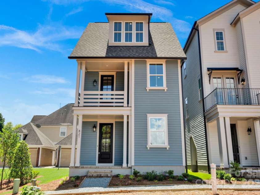 421 Delburg Mill Alley, Davidson, NC 28036.  MLS# CAR4277576, YatesRealty ID 29779. 