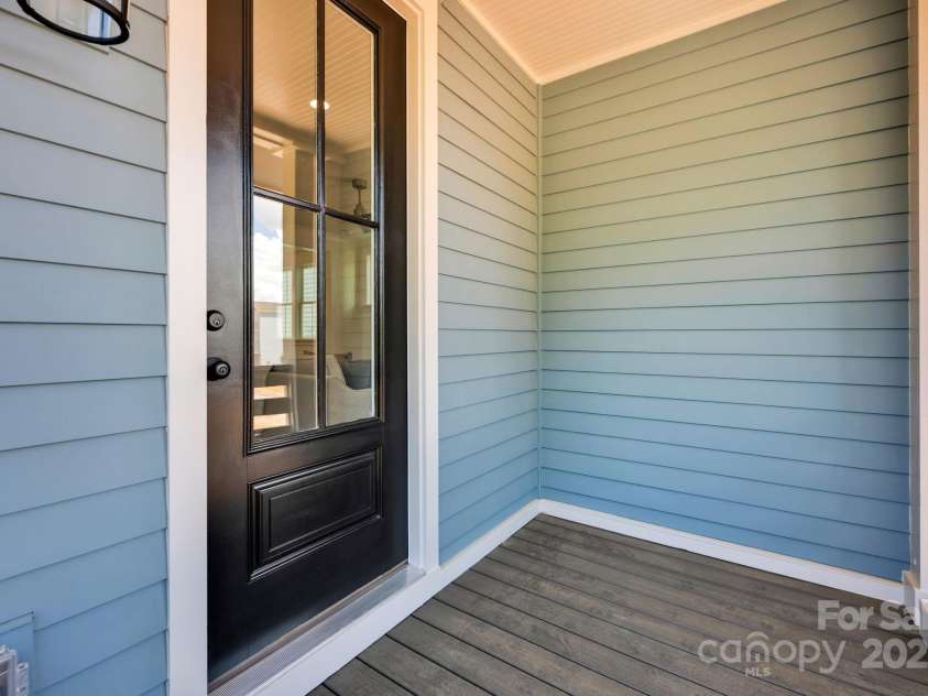 421 Delburg Mill Alley, Davidson, NC 28036.  MLS# CAR4277576, YatesRealty ID 29779. 