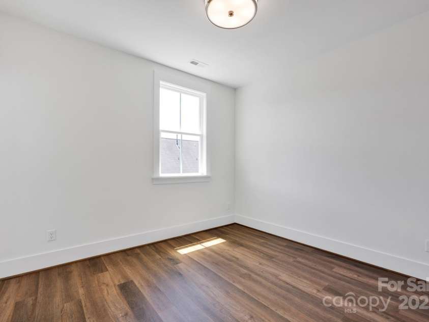 421 Delburg Mill Alley, Davidson, NC 28036.  MLS# CAR4277576, YatesRealty ID 29779. 