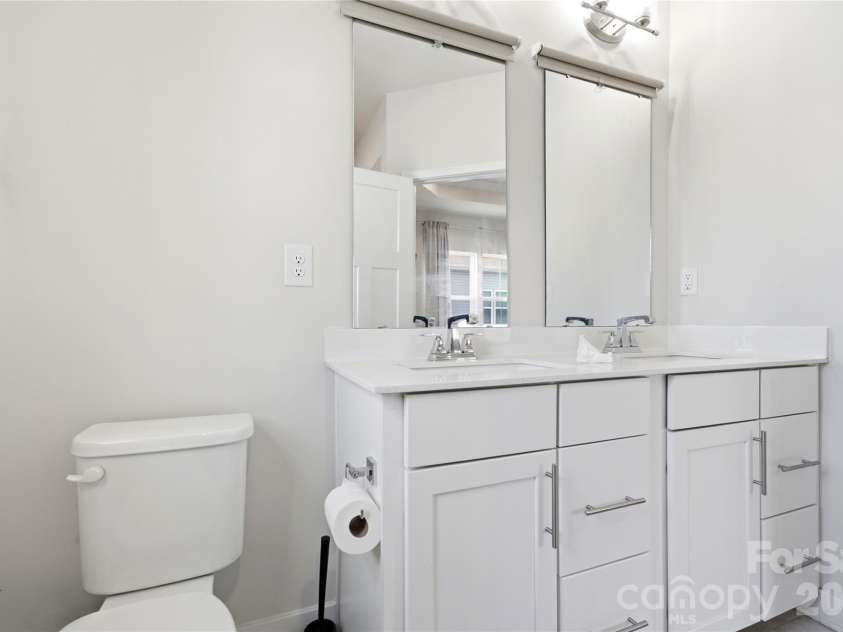 9116 Mallard Mills Drive, Charlotte, NC 28262.  MLS# CAR4392847, YatesRealty ID 29779. 