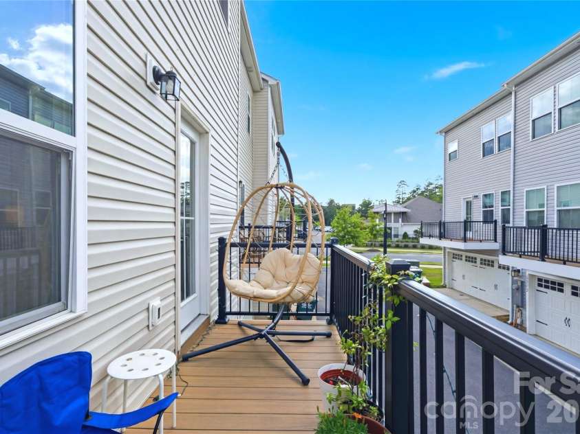 9116 Mallard Mills Drive, Charlotte, NC 28262.  MLS# CAR4392847, YatesRealty ID 29779. 