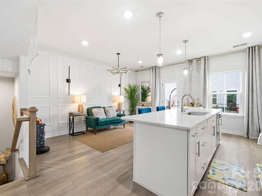 9116 Mallard Mills Drive, Charlotte, NC 28262.  MLS# CAR4392847, YatesRealty ID 29779. Second Level Kitchen/Entry