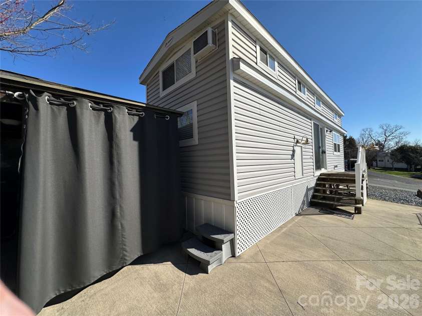 108 Eagle Drive, New London, NC 28127.  MLS# CAR4353127, YatesRealty ID 2978. 