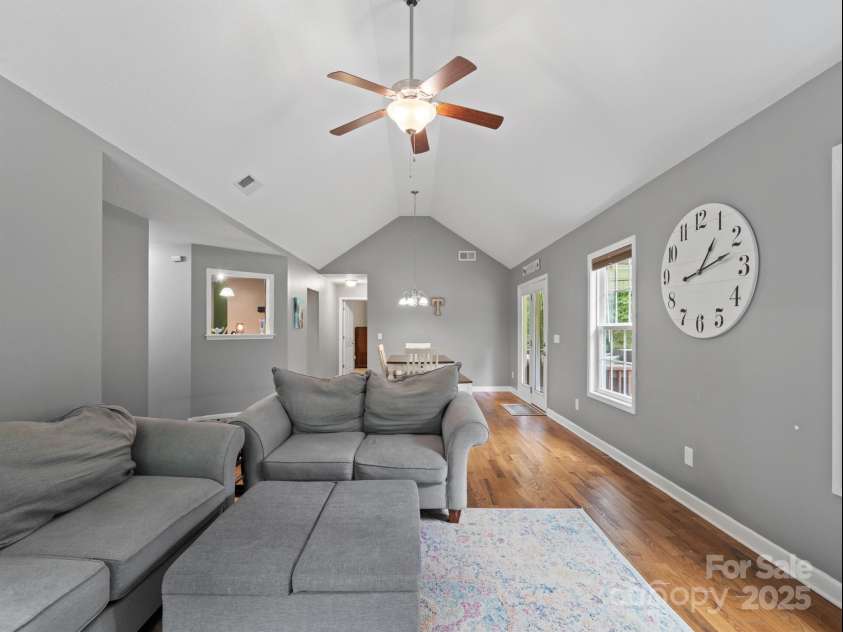 5369 Concord Road, York, SC 29745.  MLS# CAR4264610, YatesRealty ID 2978. Living Room-Breakfast Area
