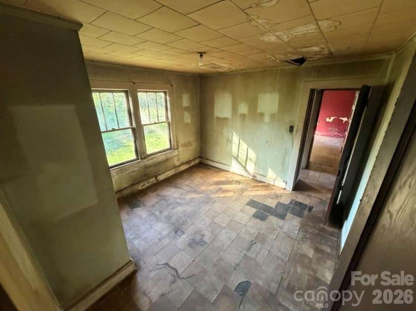 3370 Rocky Road, Lenoir, NC 28645.  MLS# CAR4392875, YatesRealty ID 29780. 