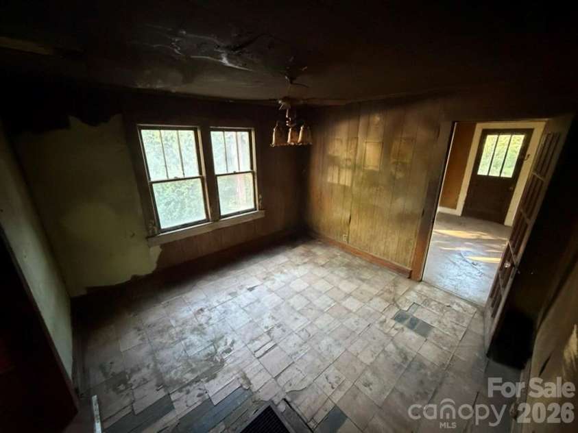 3370 Rocky Road, Lenoir, NC 28645.  MLS# CAR4392875, YatesRealty ID 29780. 
