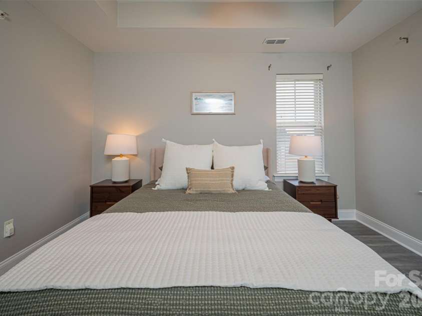 3148 Walnut Park Drive, Charlotte, NC 28262.  MLS# CAR4391810, YatesRealty ID 29781. 