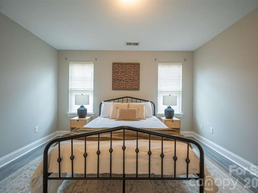 3148 Walnut Park Drive, Charlotte, NC 28262.  MLS# CAR4391810, YatesRealty ID 29781. 