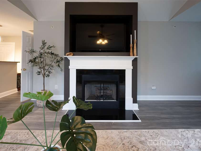 3148 Walnut Park Drive, Charlotte, NC 28262.  MLS# CAR4391810, YatesRealty ID 29781. 