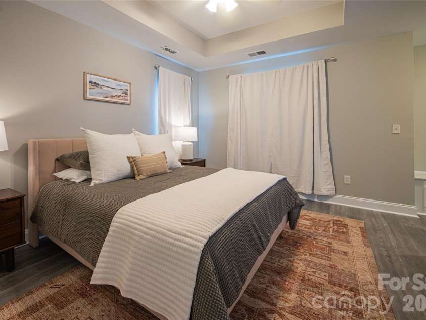 3148 Walnut Park Drive, Charlotte, NC 28262.  MLS# CAR4391810, YatesRealty ID 29781. 