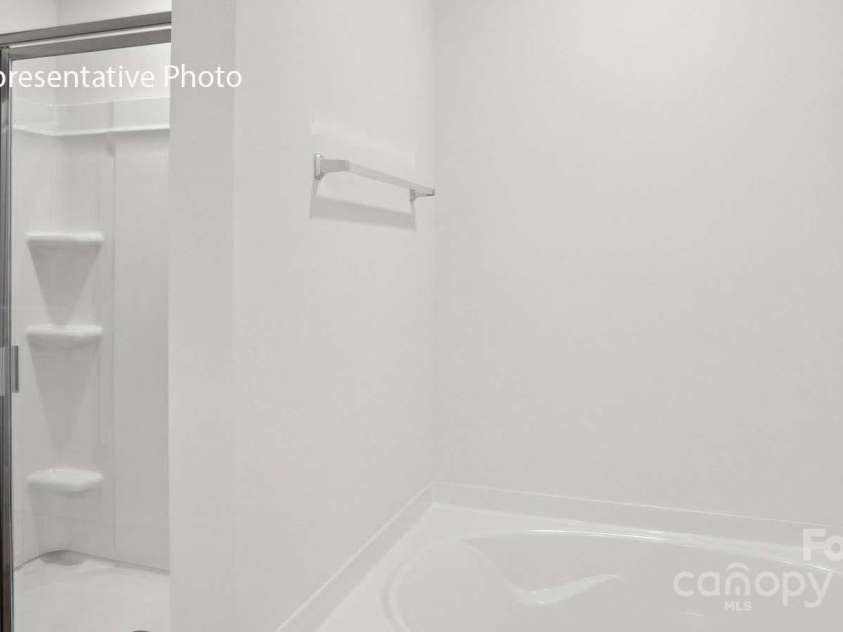 476 Janie Circle, Newton, NC 28658.  MLS# CAR4285043, YatesRealty ID 29781. 