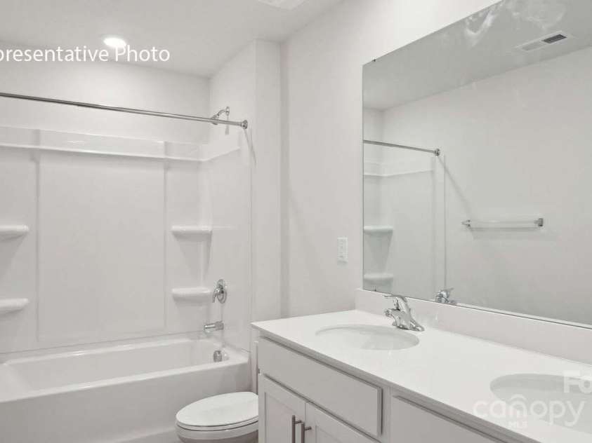 476 Janie Circle, Newton, NC 28658.  MLS# CAR4285043, YatesRealty ID 29781. 