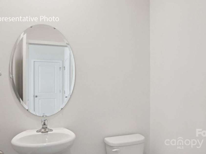 476 Janie Circle, Newton, NC 28658.  MLS# CAR4285043, YatesRealty ID 29781. 