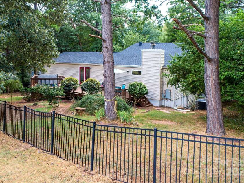 16065 Taku Court, Tega Cay, SC 29708.  MLS# CAR4284887, YatesRealty ID 29782. Fenced Backyard