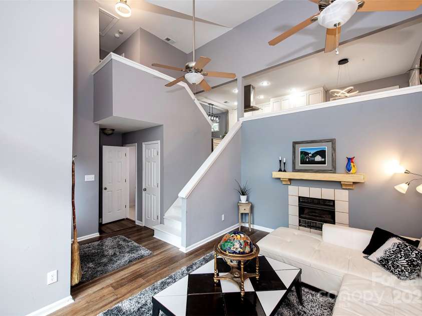 16065 Taku Court, Tega Cay, SC 29708.  MLS# CAR4284887, YatesRealty ID 29782. Living Room